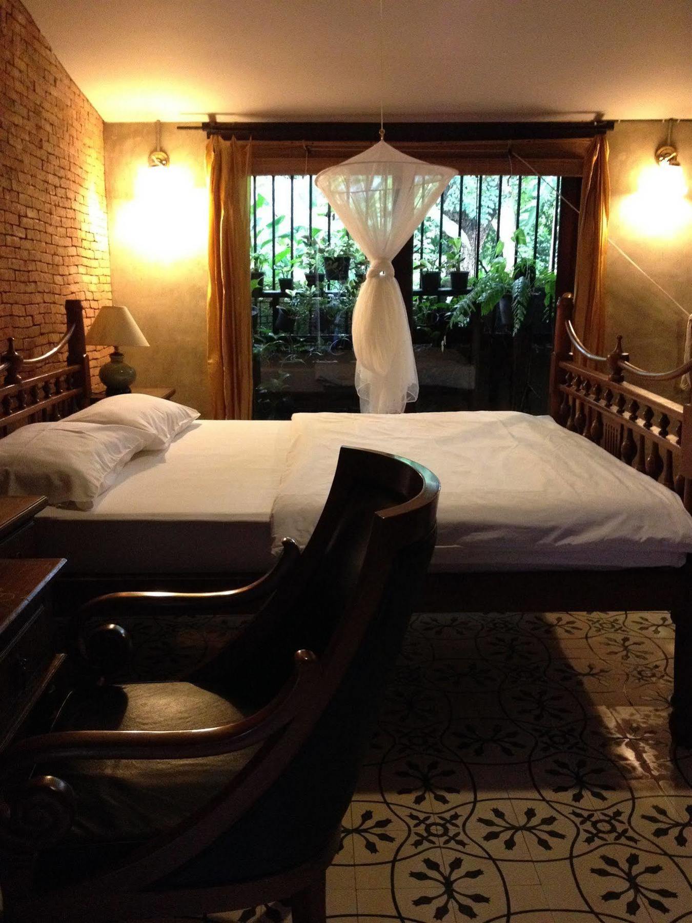 Chiang Maan Residence Chiang Mai Buitenkant foto